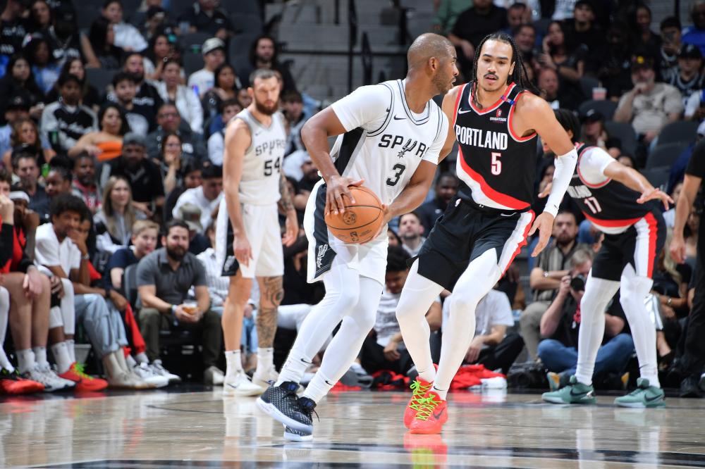 一个振奋人 一个振奋人