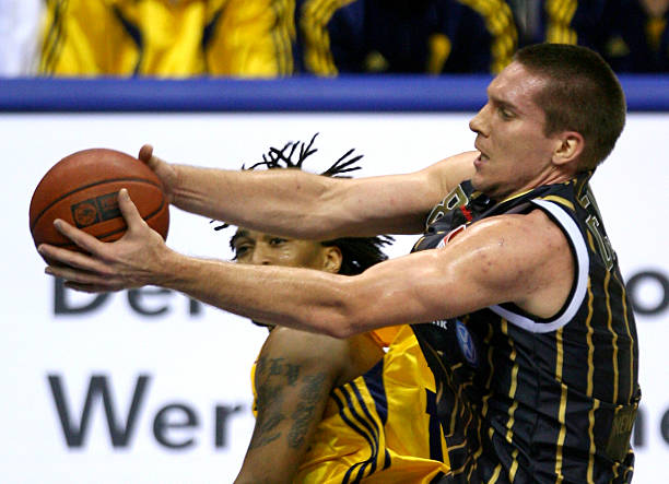 切洛蒂采用 切洛蒂采用