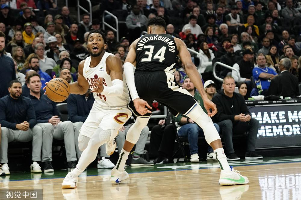 为C罗腾出 为C罗腾出